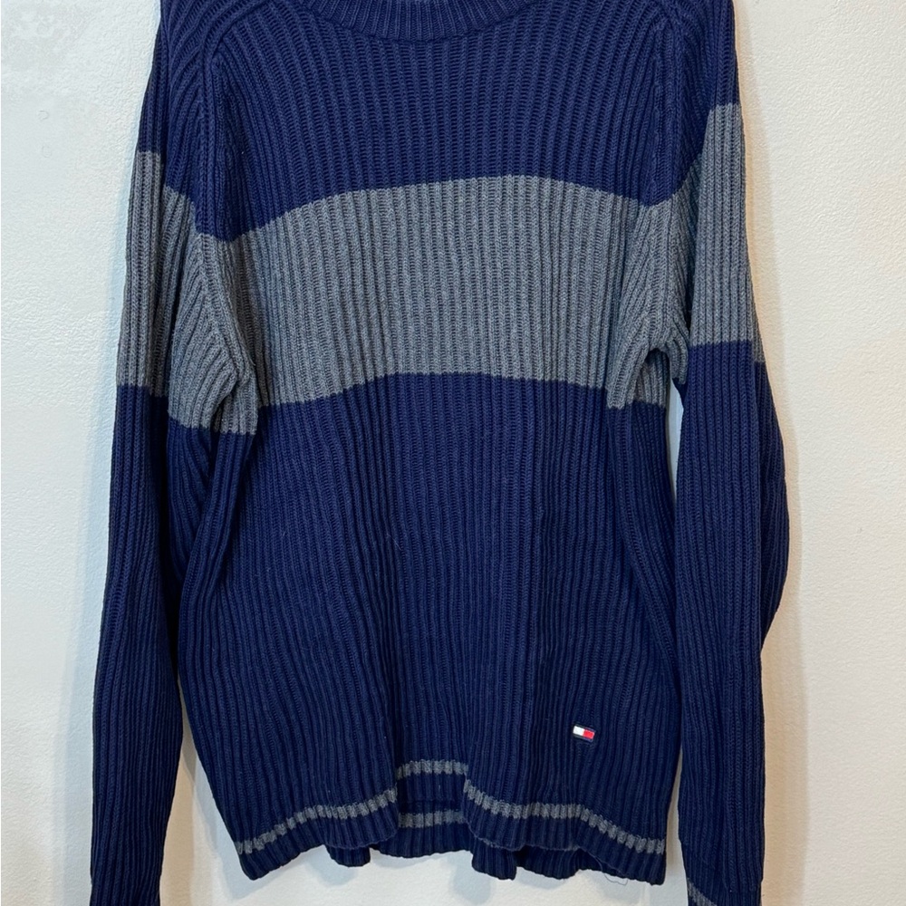 90’s Vintage Tommy Hilfiger Sweater